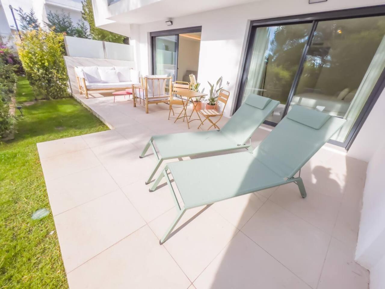 Bajo Con Jardin En La Milla De Oro Marbella Exterior foto