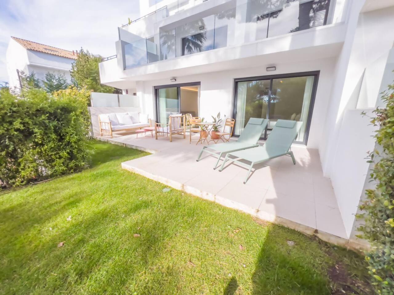 Bajo Con Jardin En La Milla De Oro Marbella Exterior foto